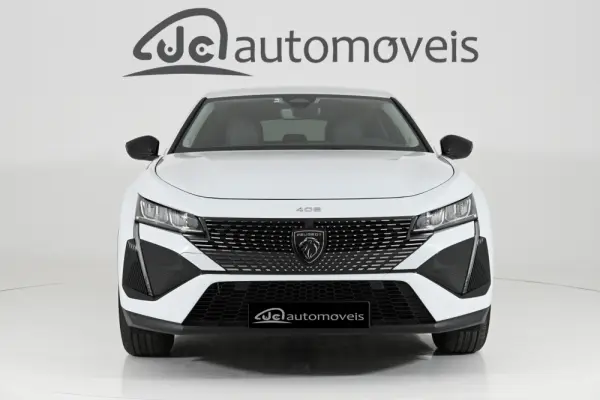 Peugeot 408 1.2 PureTech Allure EAT8 5