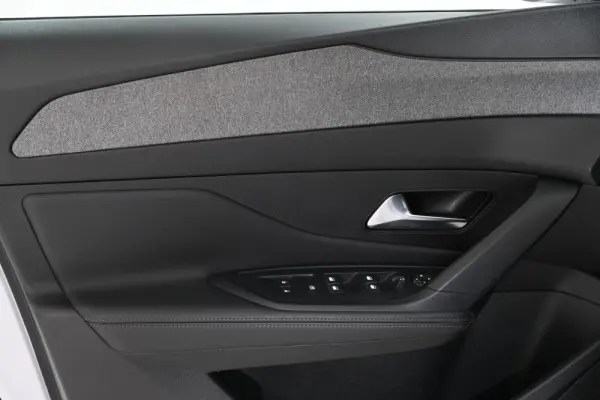 Peugeot 308 SW 1.6 Hybrid Allure Pack e-EAT8 25