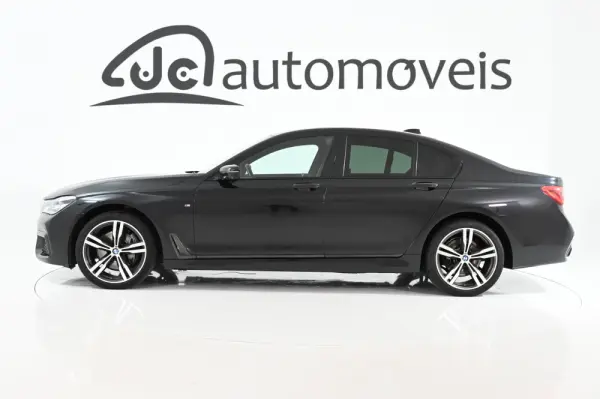 BMW 740 d xDrive Pack M Auto 7
