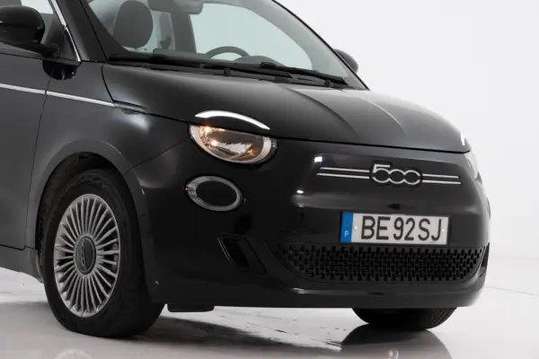 Fiat 500e Outro 15