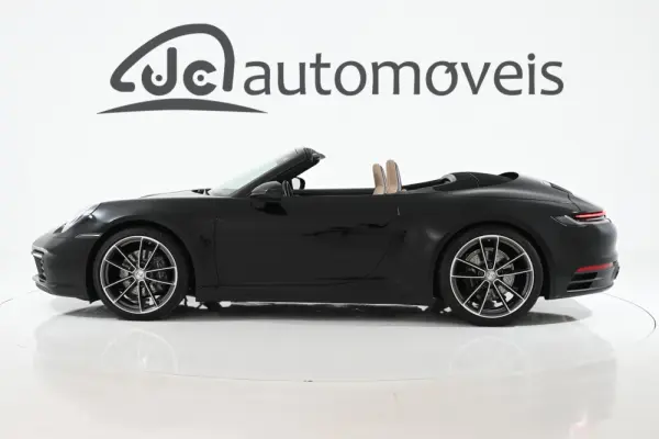 Porsche 911 (992) Carrera 4 PDK 14