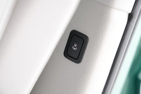 Volkswagen ID.Buzz Pro 53