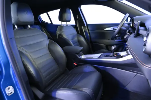 Alfa Romeo Tonale 1.5 Hybrid Sprint 4