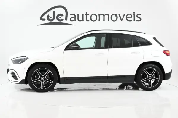 Mercedes-Benz GLA 200 d AMG Line 7