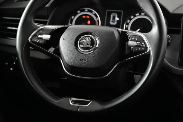 Skoda Kamiq 1.0 TSI Ambition 16