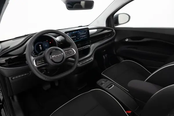 Fiat 500e Outro 28