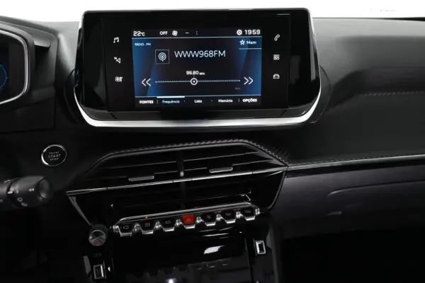 Peugeot 2008 1.2 PureTech Allure Pack 19