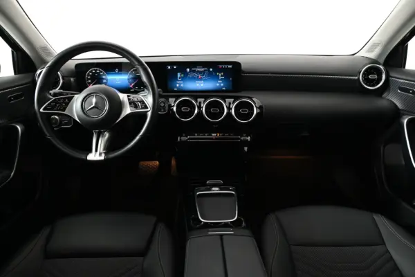 Mercedes-Benz A 200 Progressive Aut. 3