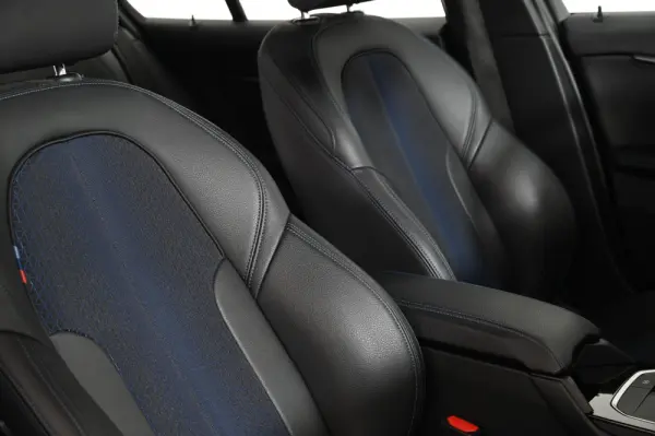 BMW 118 i Corporate Edition Auto 18