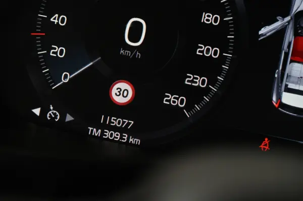 Volvo XC 40 1.5 T2 Momentum 18