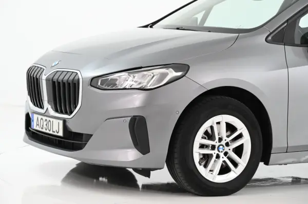 BMW 218 Active Tourer d Advantage Auto 12