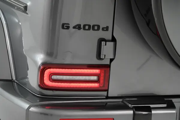 Mercedes-Benz G 400 d 16