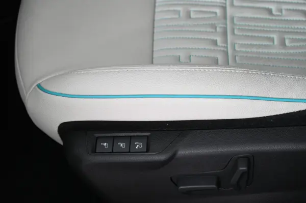 Fiat 600e 54 kWh La Prima 25