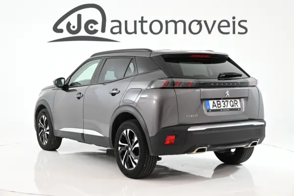 Peugeot 2008 1.2 PureTech Allure Pack 2