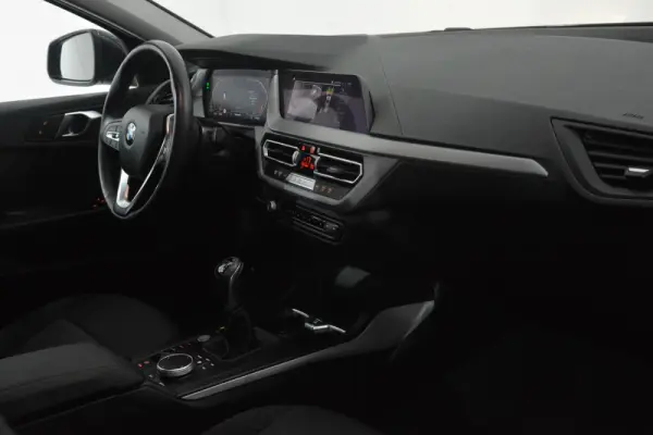 BMW 116 i Advantage 23