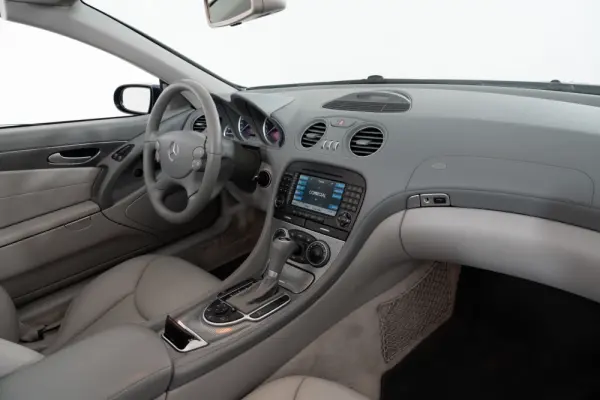 Mercedes-Benz SL 350 outro 22