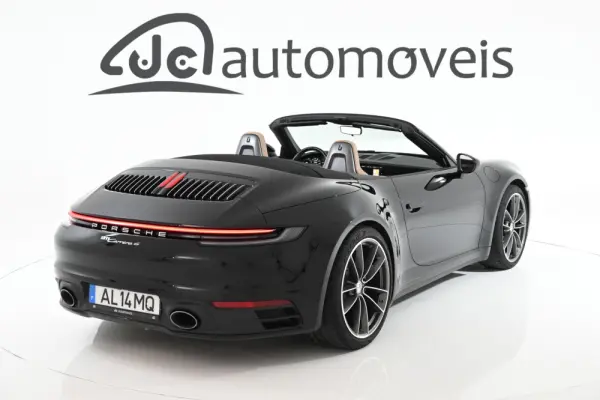 Porsche 911 (992) Carrera 4 PDK 2