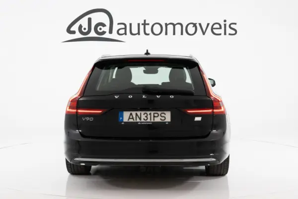 Volvo V90 2.0 T6 PHEV Inscription Expression AWD 8
