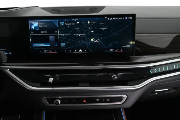 BMW X5 50 e xDrive Edição Desportiva M 18