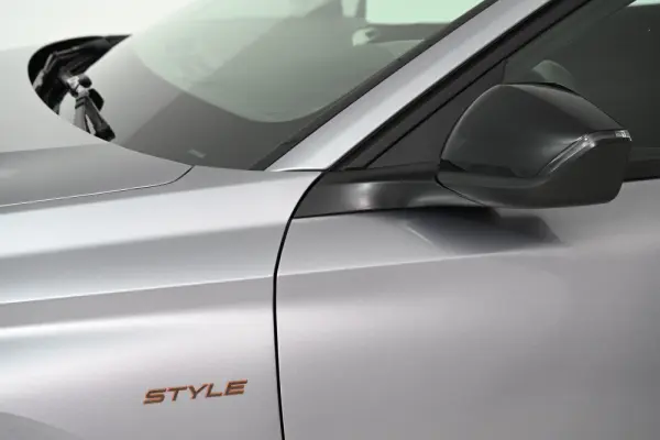 Peugeot e-308 54 kWh Style 13