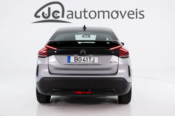 Citroen e-C4 50 kWh Autonomia Conforto Plus 8
