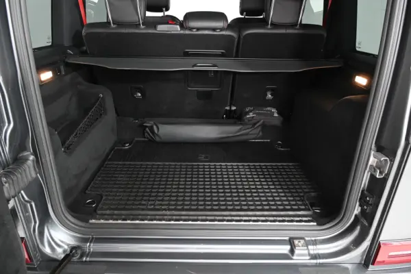 Mercedes-Benz G 400 d 9