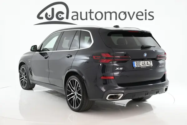 BMW X5 50 e xDrive Edição Desportiva M 2
