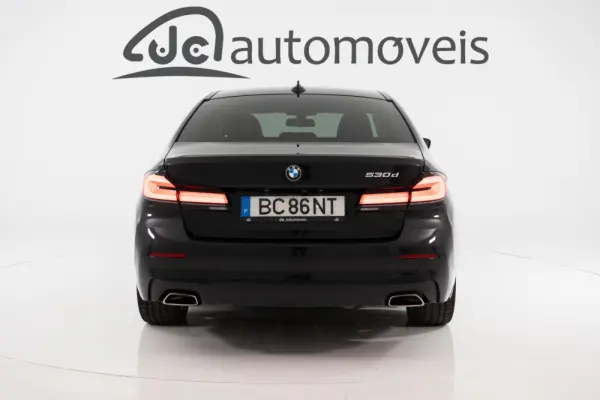 BMW 530 d Line Luxury Auto 8