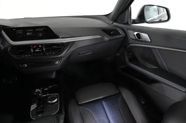 BMW 118 i Corporate Edition Auto 13