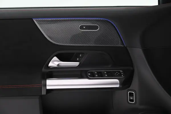 Mercedes-Benz B 200 AMG Line Aut. 24