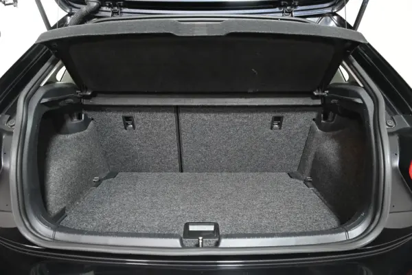 Volkswagen Polo 1.0 TSI Confortline 8