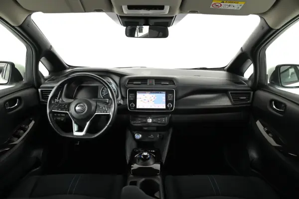 Nissan Leaf Acenta 25