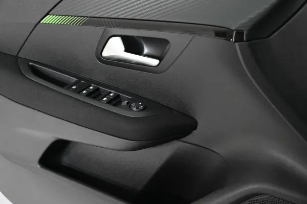 Peugeot e-208 50 kWh Active Pack 28