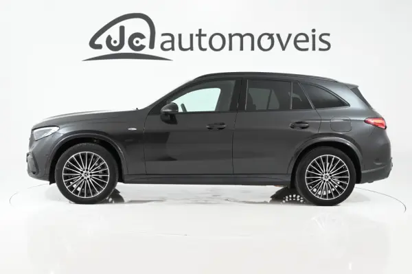 Mercedes-Benz GLC 300 de 4Matic 7