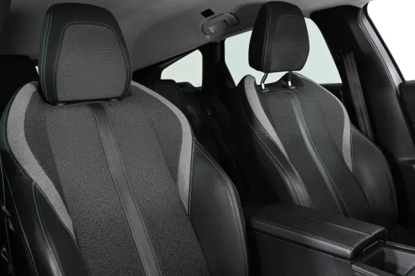 Peugeot 308 SW 1.2 PureTech Allure Pack EAT8 25