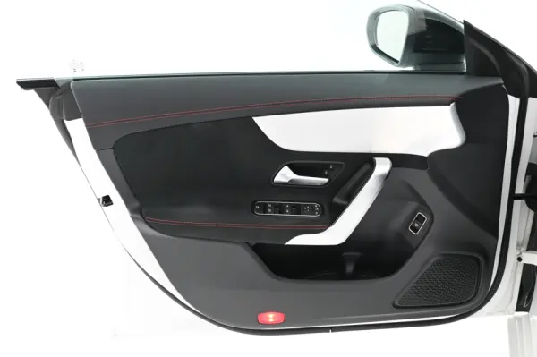 Mercedes-Benz CLA 180 d AMG Line Aut. 30