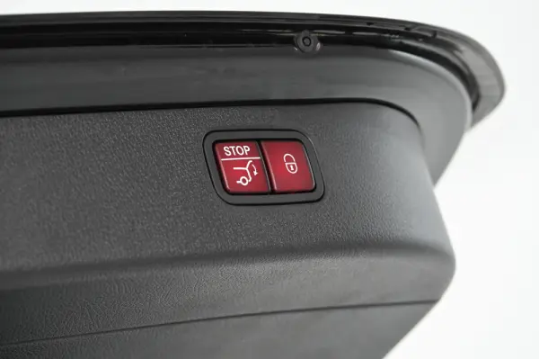 Mercedes-Benz C 300 d AMG Line 10