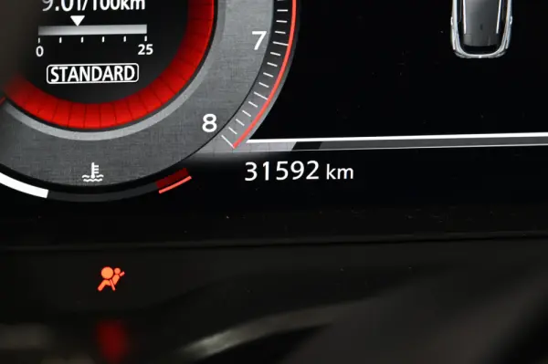 Nissan Qashqai 1.3 DIG-T N-Connecta 18