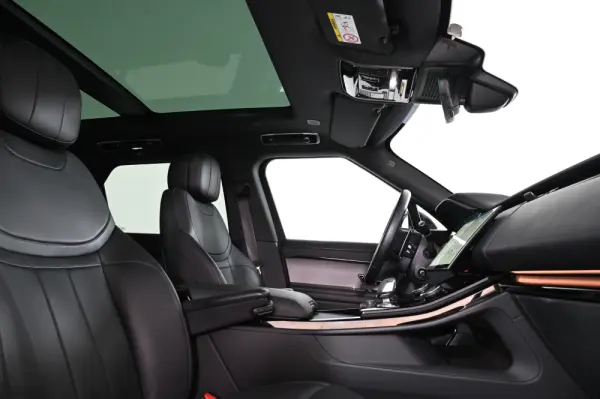 Land Rover Range Rover Sport 3.0 P440e Dynamic HSE 21