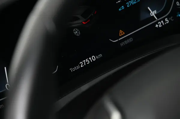 BMW 320 e Auto 25