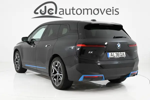 BMW iX xDrive 40 2