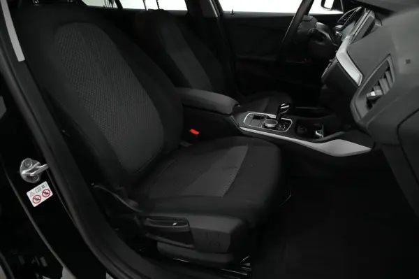 BMW 116 i Advantage Auto 26
