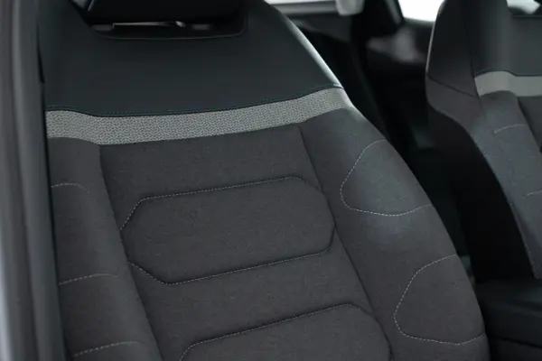 Citroen e-C4 50 kWh Autonomia Conforto Plus 27