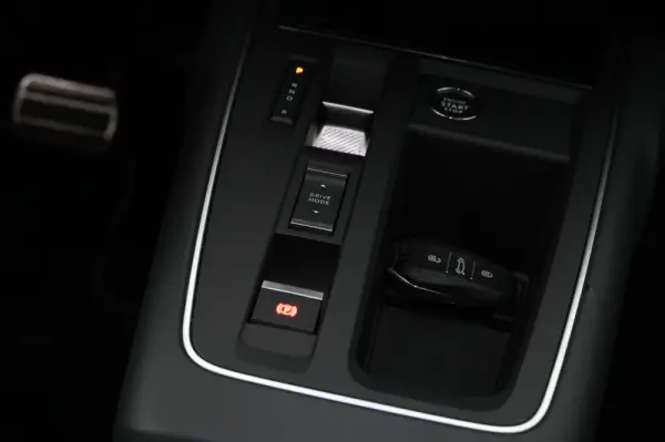 Citroën C5 Aircross 1.6 Hybrid Shine Pack e-EAT8 23