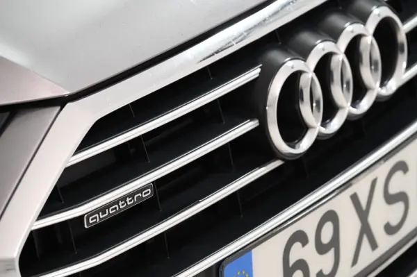 Audi A6 50 TDI quattro Sport Tiptronic 14