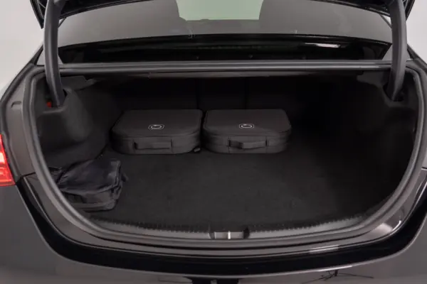 Mercedes-Benz C 300 e AMG Line 20