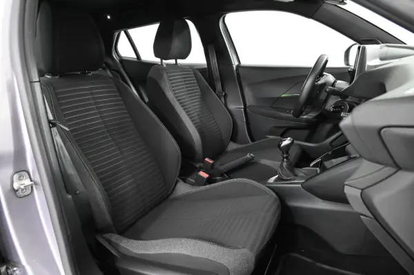 Peugeot 2008 1.2 PureTech Active 4