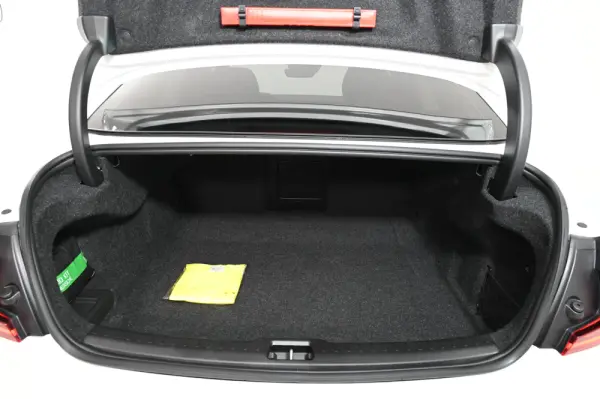 Volvo S60 2.0 T8 PHEV Polestar AWD 9