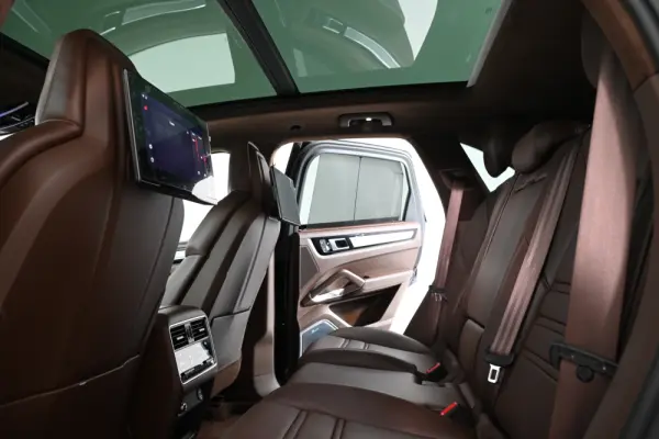 Porsche Cayenne Turbo S E-Hybrid 4