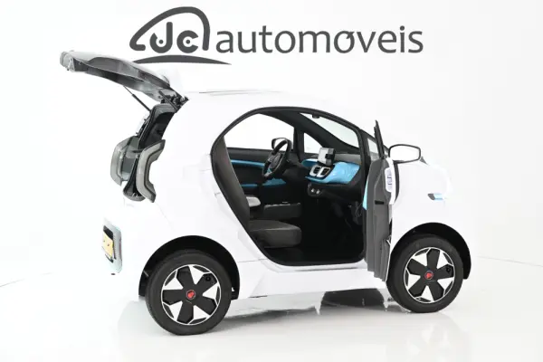 XEV Yoyo 6